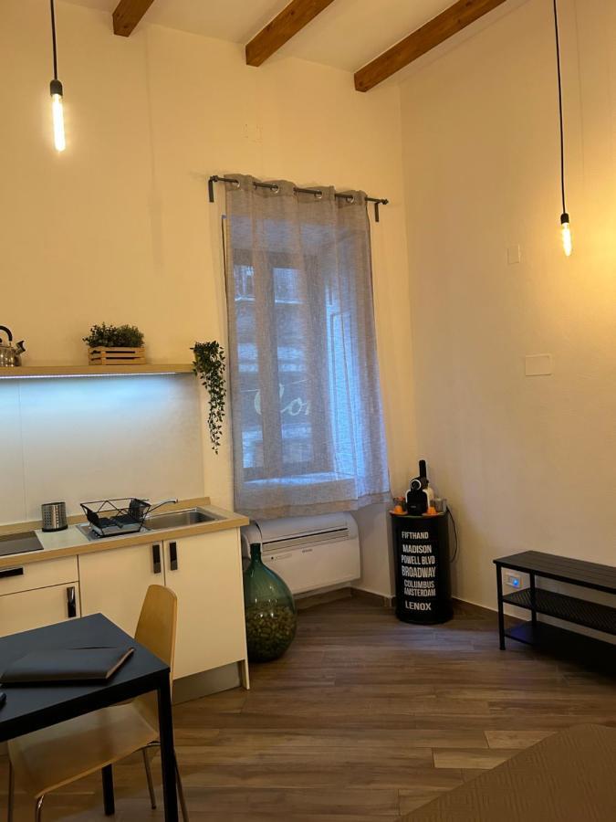 Casa Vittoria Leilighet Salerno Eksteriør bilde
